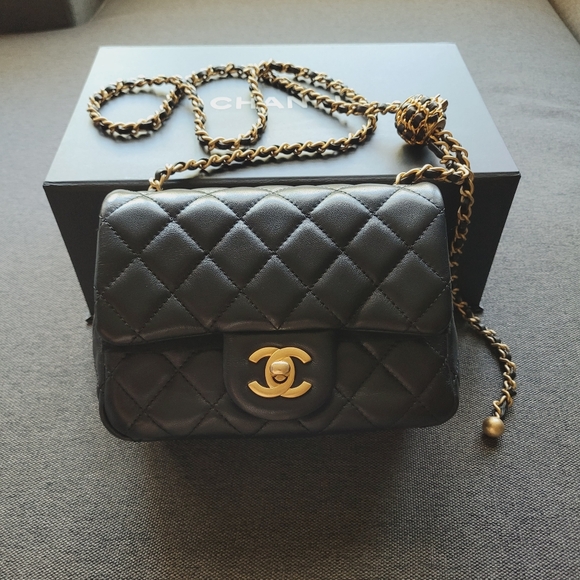 Chanel Mini Square Pearl Crush Crossbody Bag - Picture 4 of 10